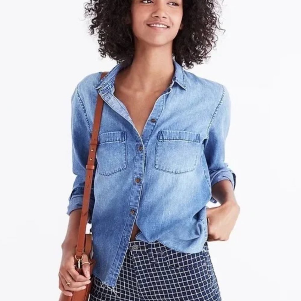 MADEWELL - Denim Shirt with Raw Hem - SZ S